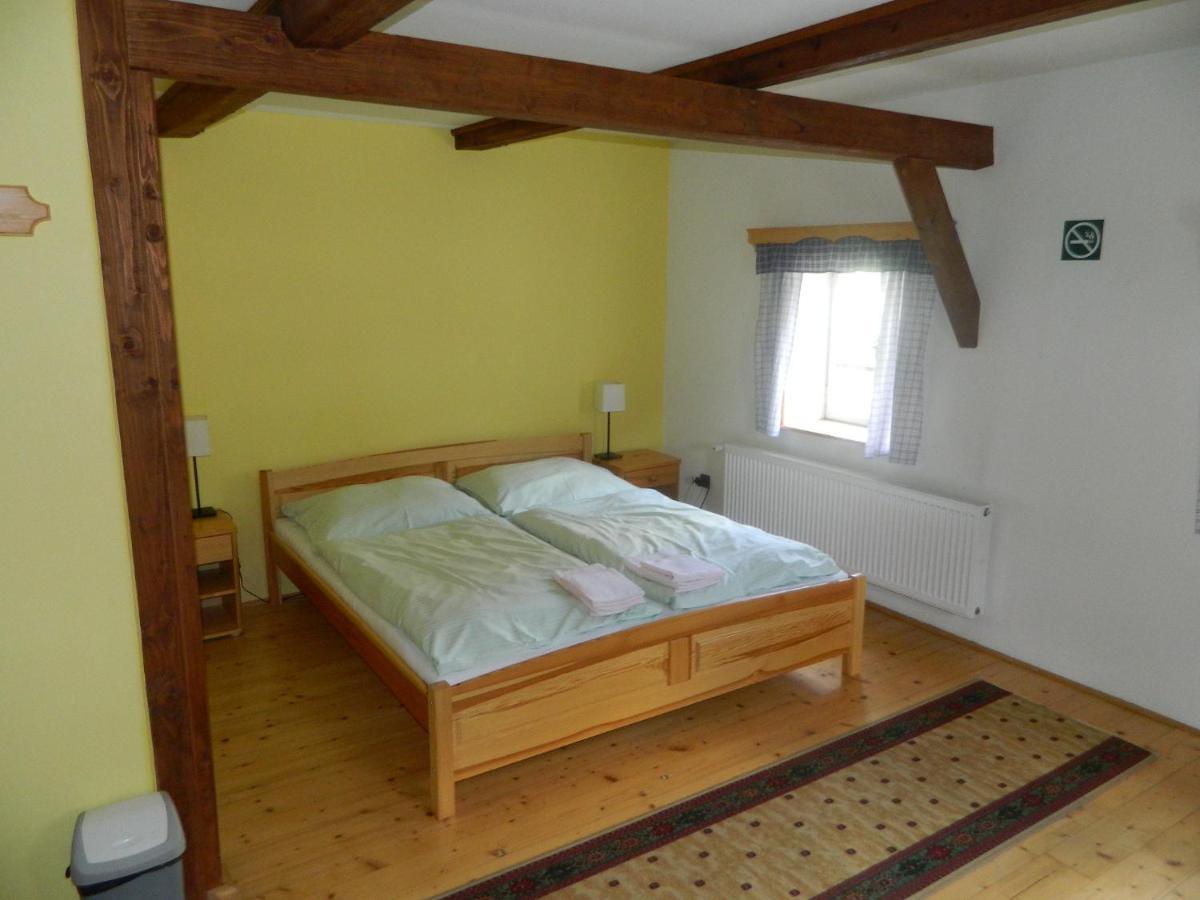 Hospoda Na Peci Pec pod Sněžkou Chambre photo