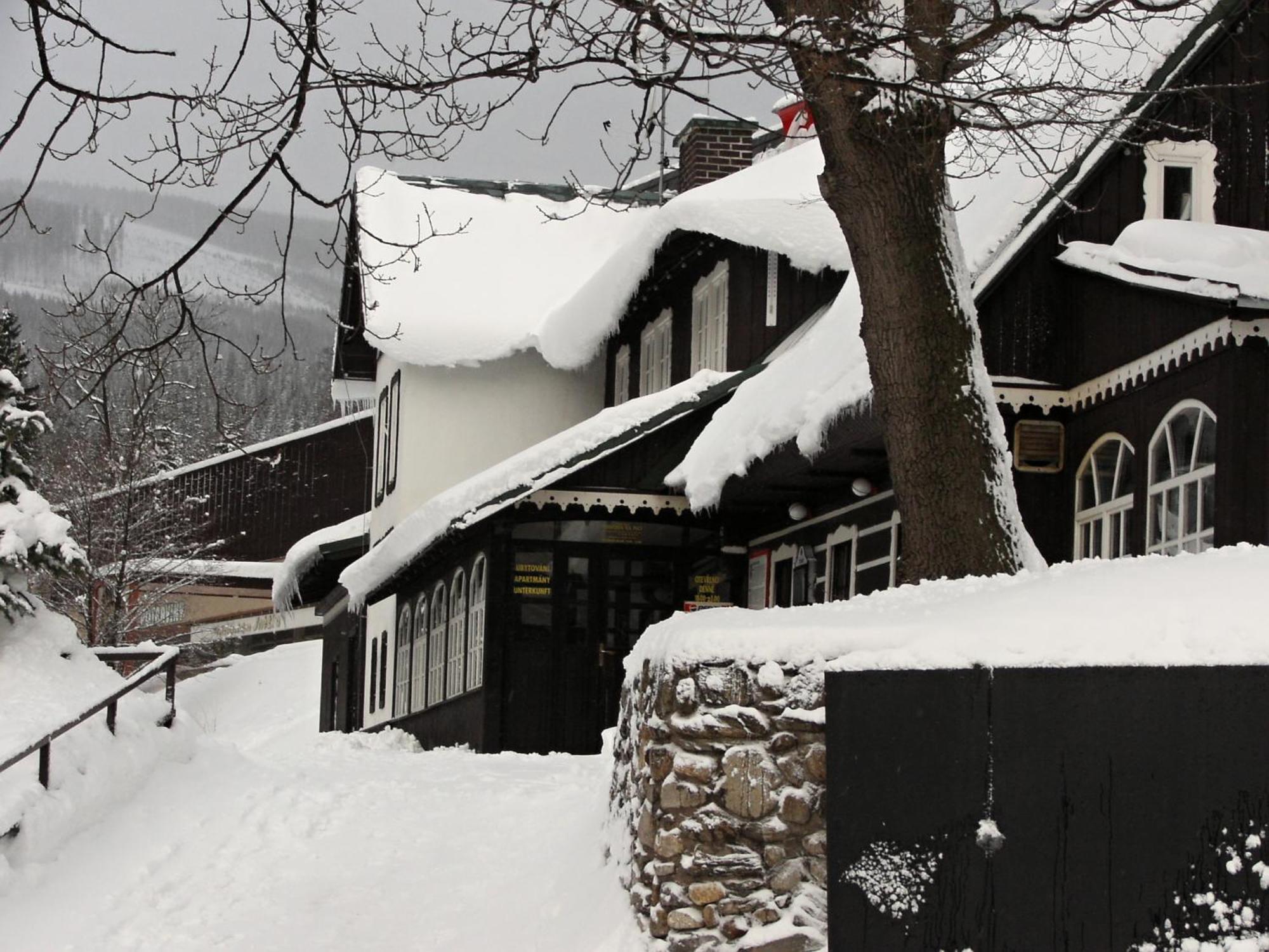 Hospoda Na Peci Pec pod Sněžkou Extérieur photo